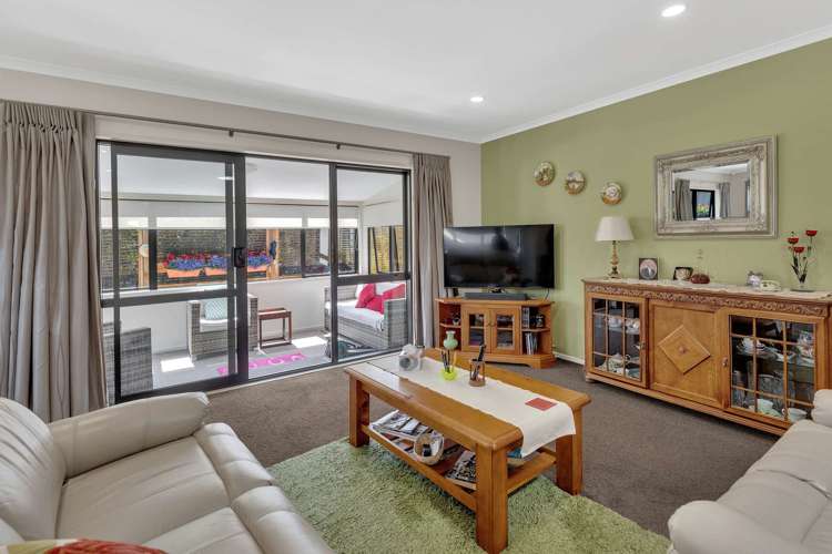2/36 Caversham Road Springvale_8