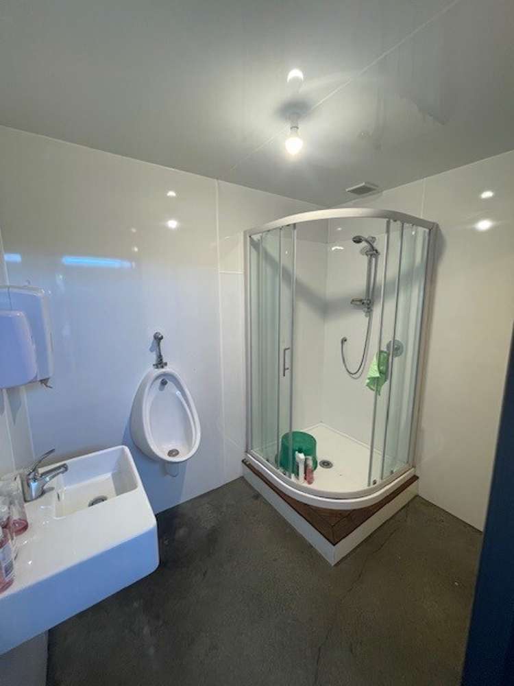 10-12 Meachen Street Seaview_14