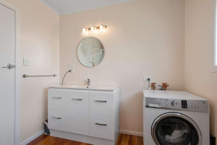 5 Arden Street Gate Pa_16