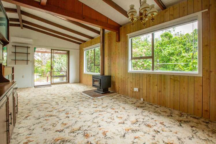 13 Trig Hill Road Onetangi_6