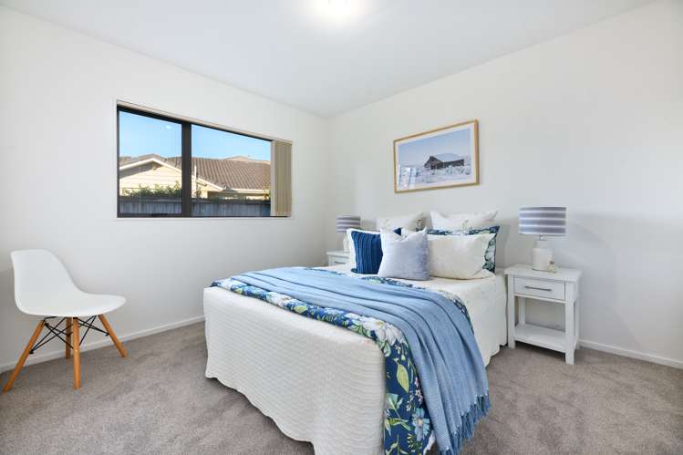 6 Riverglade Parkway Te Atatu South_13