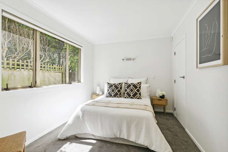 2 Downing Street Crofton Downs_7