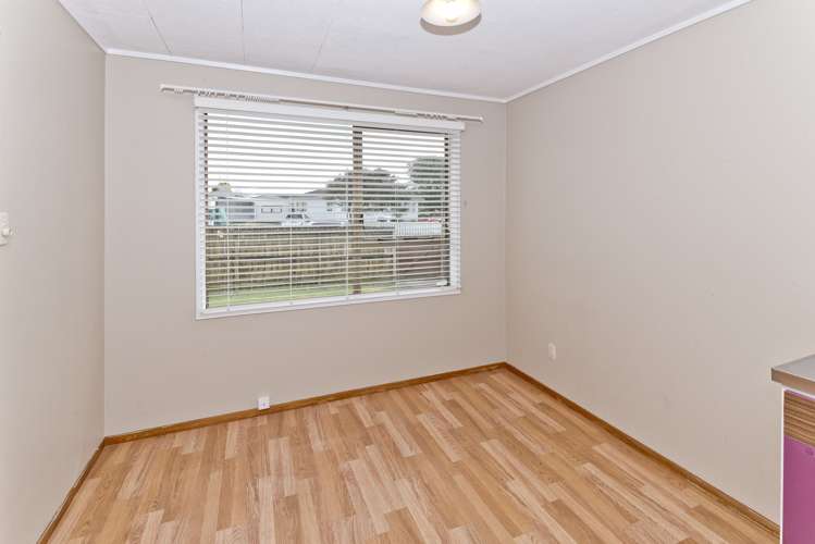 2/62 Sharland Avenue Manurewa_6