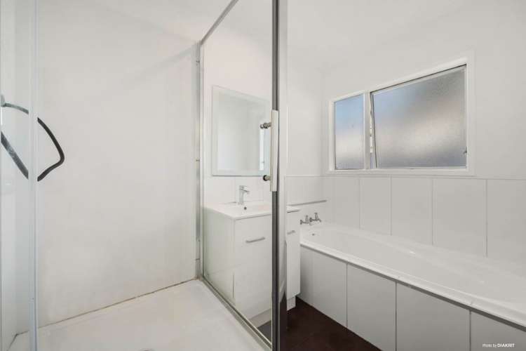 68 Chelburn Crescent Mangere East_13