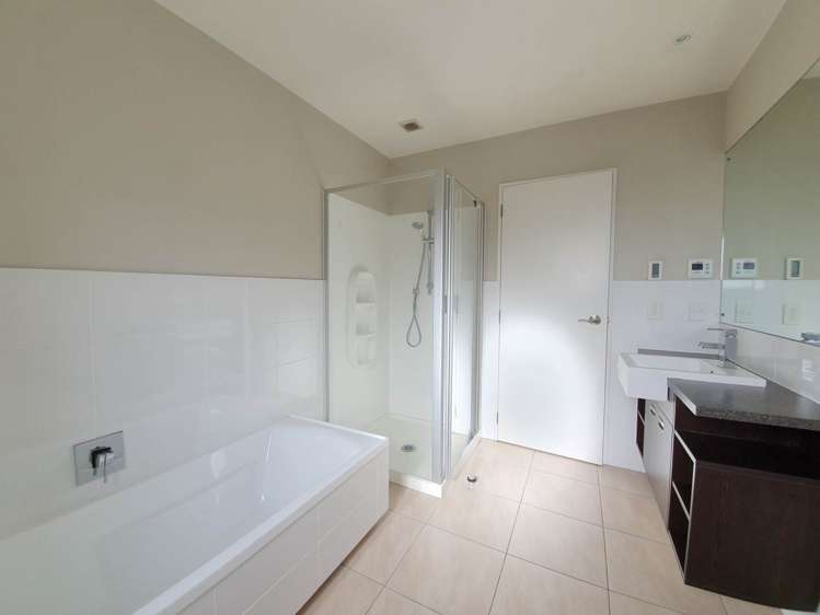 72 Ngahue Drive Stonefields_11