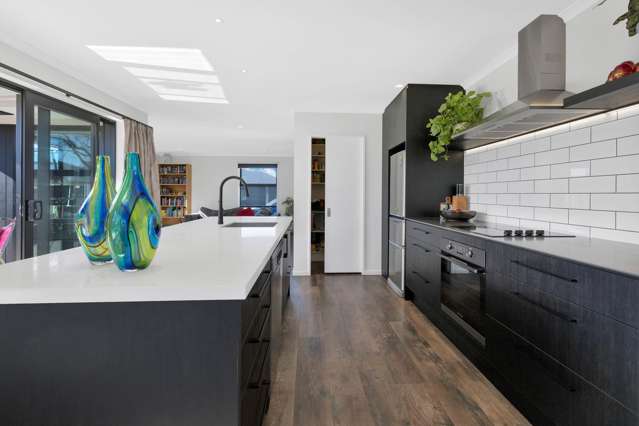 63 Quinn Crescent Woodend_3