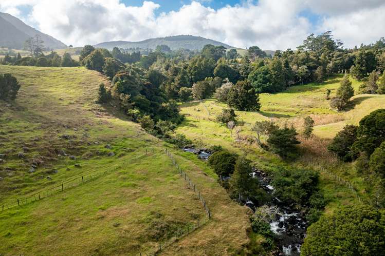 448 Taita Road Waimamaku_13