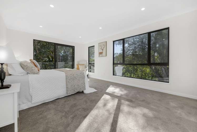 2C Hughs Way Flat Bush_17