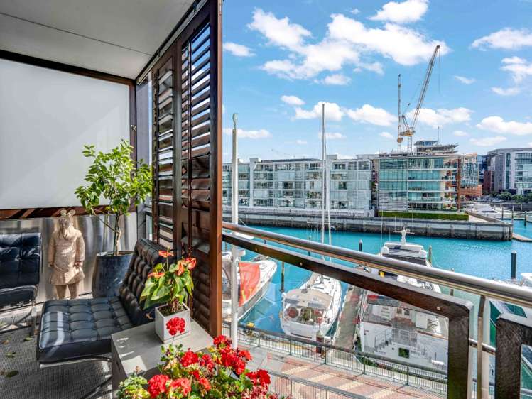 301/121 Customs Street West 10015_18