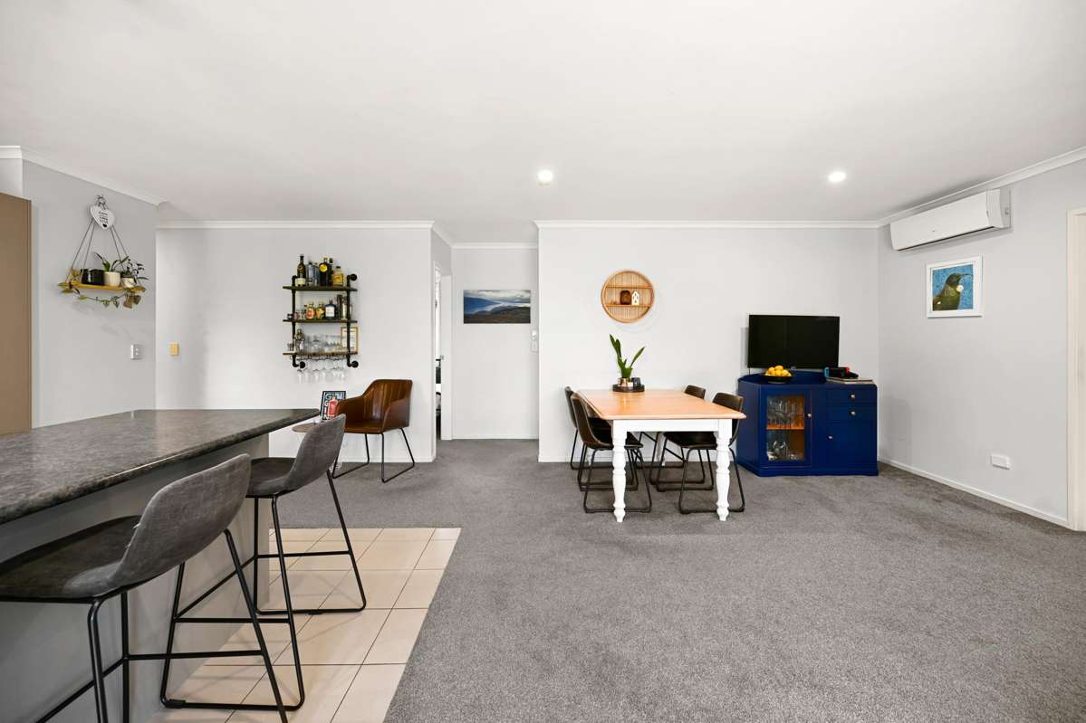 15 Wimbledon Close_2