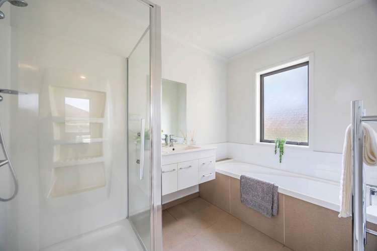 71 Fields Parade Oteha_15