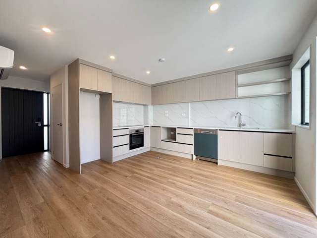 8B Starling Place Ranui_2