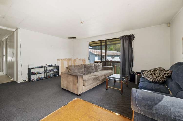 12 Crystal Place Pukehangi_7
