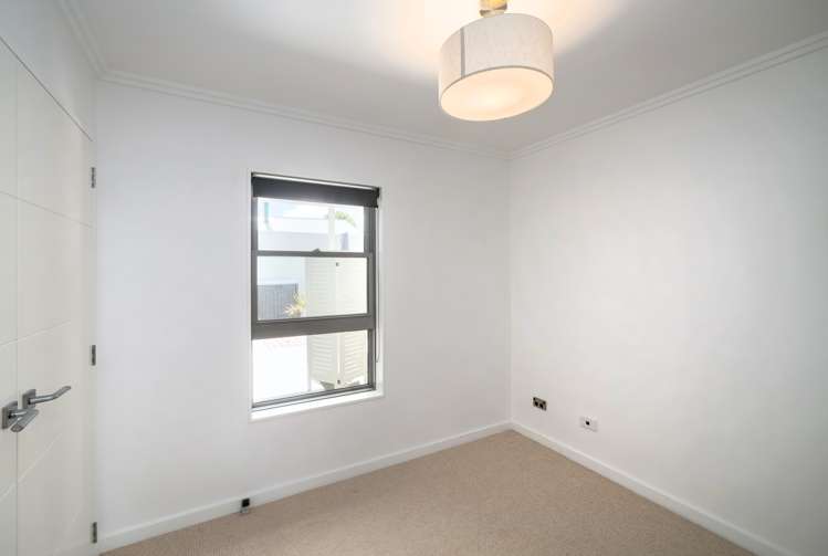 37 Reading Street Greytown_19