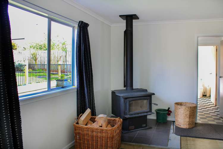 8 Armstrong Street Balclutha_6