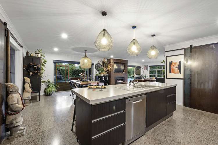 10 Cooke Farm Grove Waiwhakaiho_2