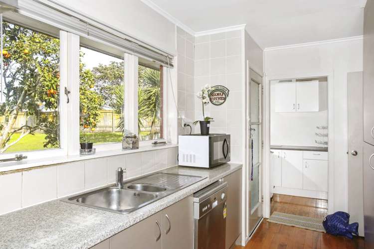 37 Thompson Terrace Manurewa_2