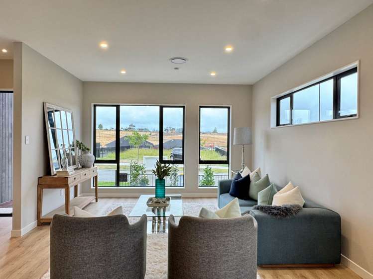 17 Tukutata Crescent_4