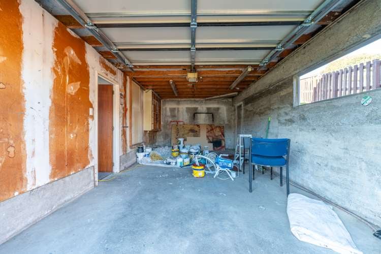 13 Clyde Carr Crescent Waimataitai_12