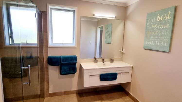 2 Mutetai Road Clarks Beach_23