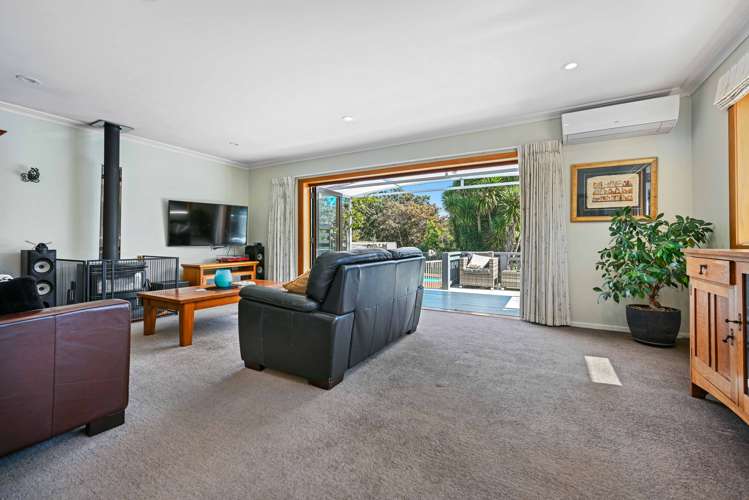 14 Mcdowall Place Queenwood_8