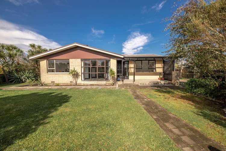 25 Ngahue Crescent Carters Beach_26