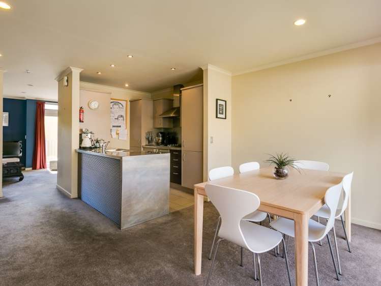 49/305 Evans Bay Parade Hataitai_14