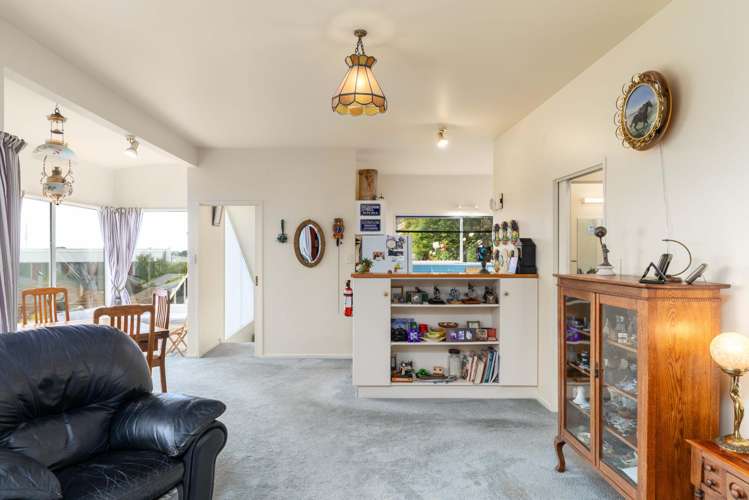 1/7 Ball Lane Redcliffs_5