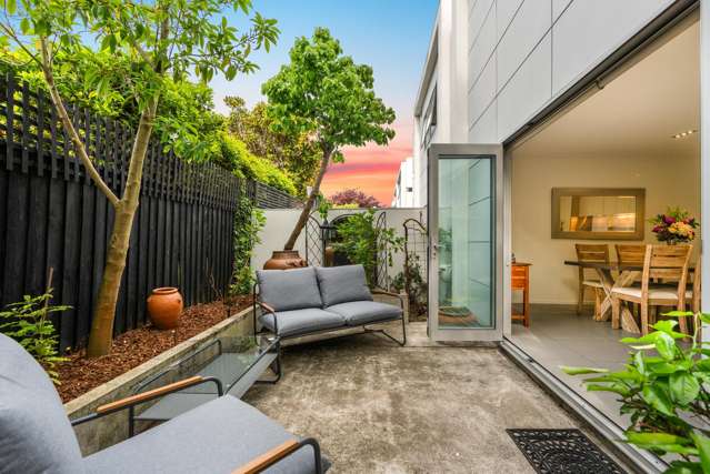 29e Geraldine Street Edgeware_2