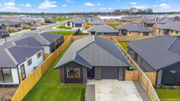 20 Stackwood Avenue Woodend_20