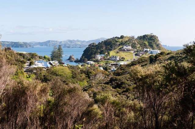 16 Tapeka Road Russell_3