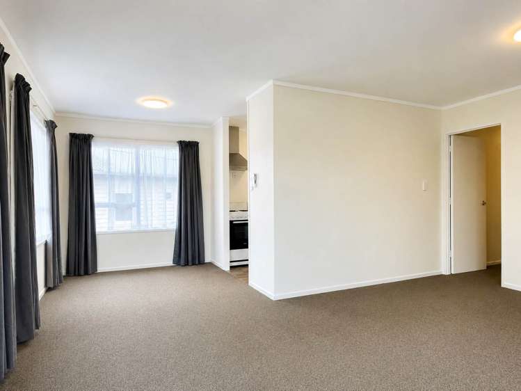 79a Rosier Road Glen Eden_5