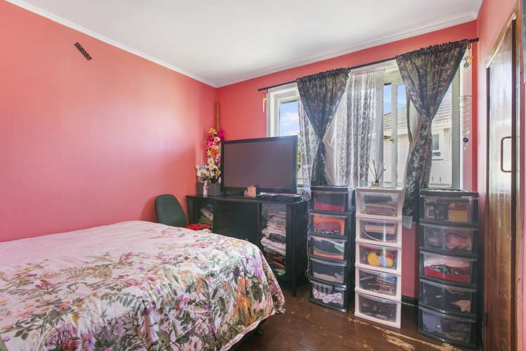 57 Cobham Crescent Otara_12