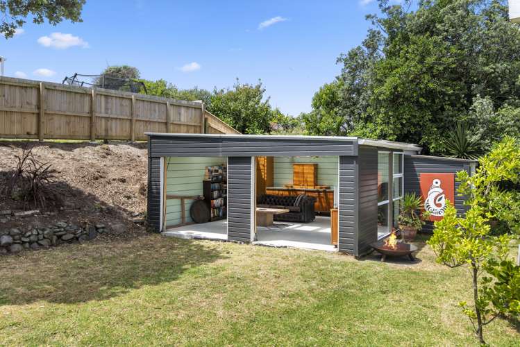 16 Mahoe Street Otaki Beach_21