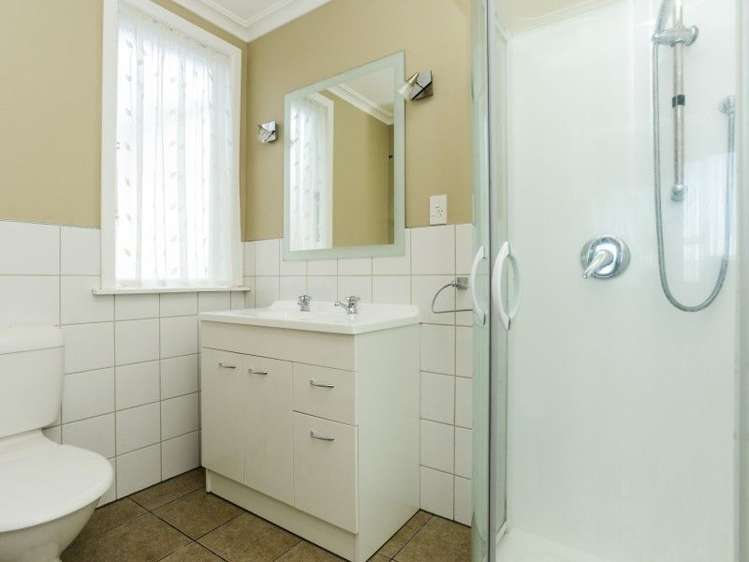 287 Kennedy Road Onekawa_10