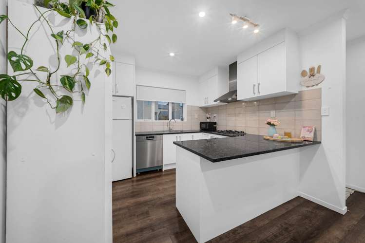 20 Warbler Crescent Papakura_13