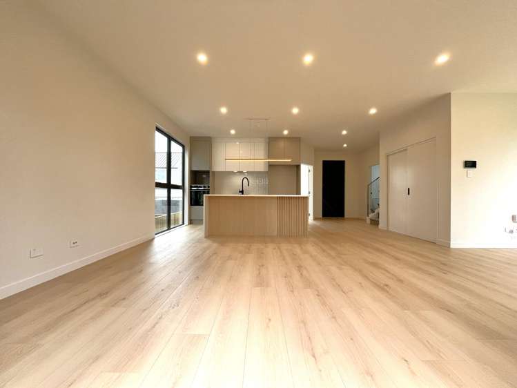 7/41 Seaside Avenue Waterview_7