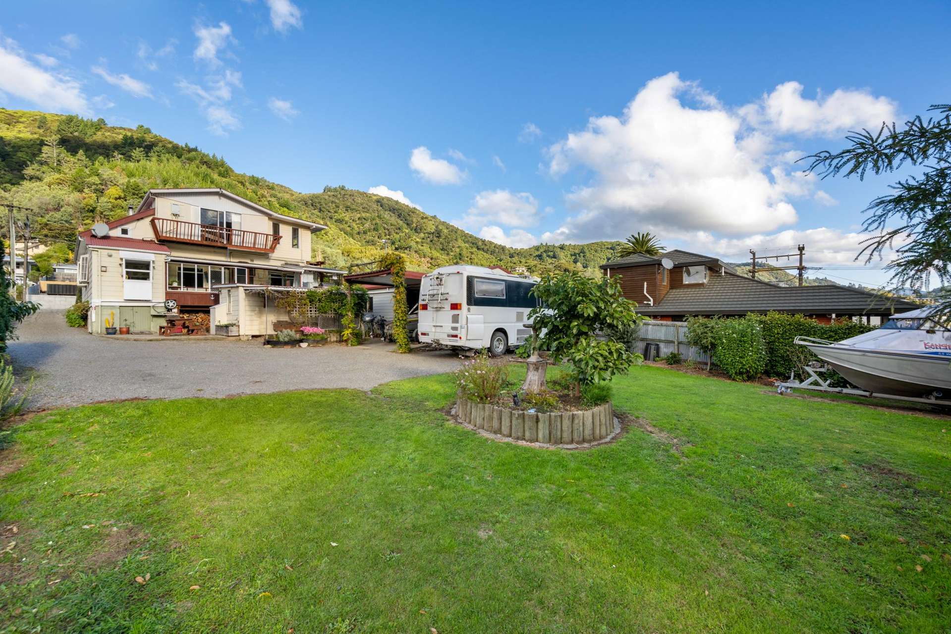 83 Waikawa Road Picton_0