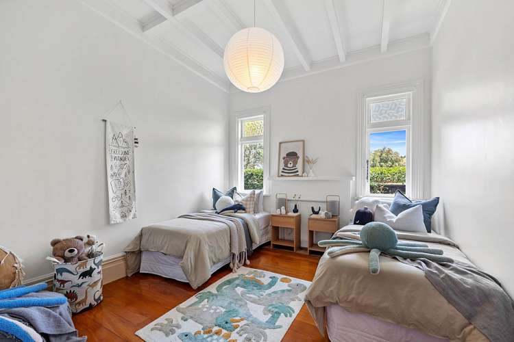 6 Tui Street Devonport_13