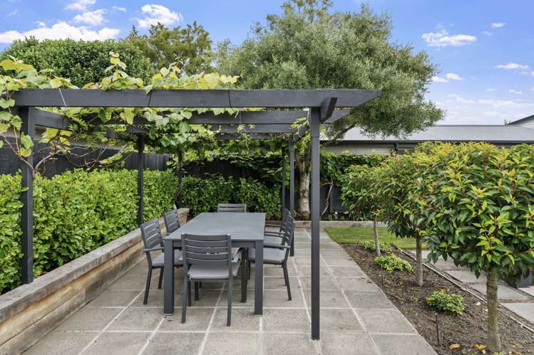 88 Cotswold Avenue Bishopdale_25