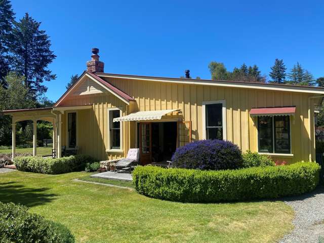 697 Leader Road East Parnassus_3