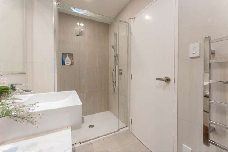 74D Langana Avenue Browns Bay_14