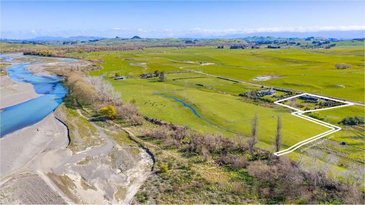 40 River Road Otane_28