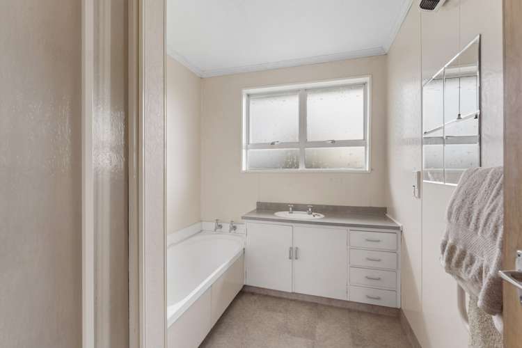 6a Moana Crescent Redwoodtown_18