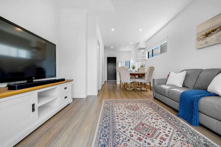 27/47A Huntington Drive Huntington Park_5