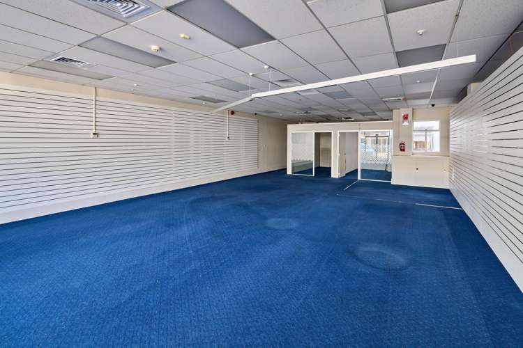 129-131 High Street Hutt Central_21