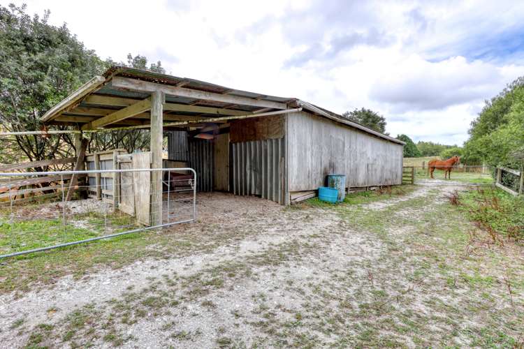 75 Homestead Lane Kaiwaka_25