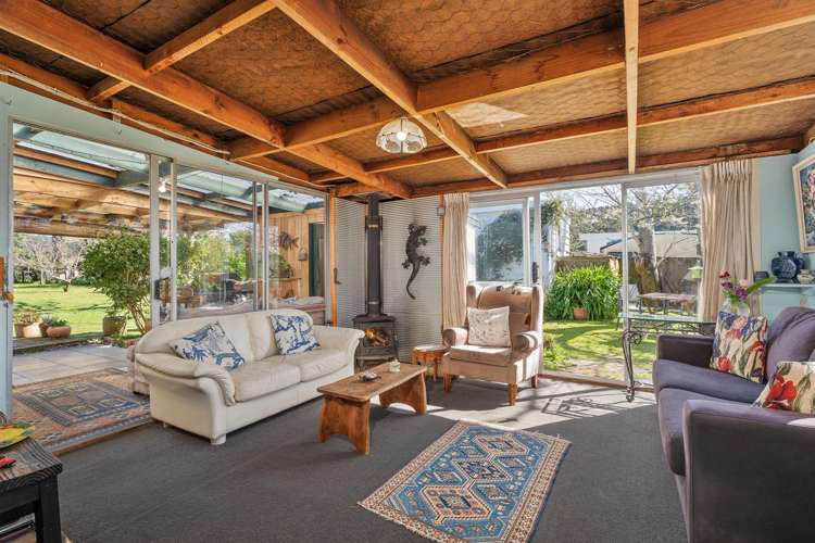 360 Main Road Tairua_15