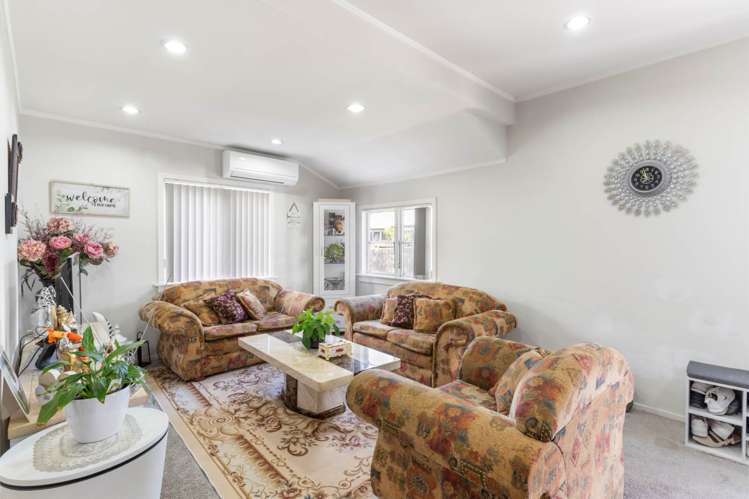 2/13 Templeton Place Clendon Park_5