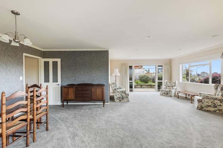 18 Ashmore Drive Frankleigh Park_10